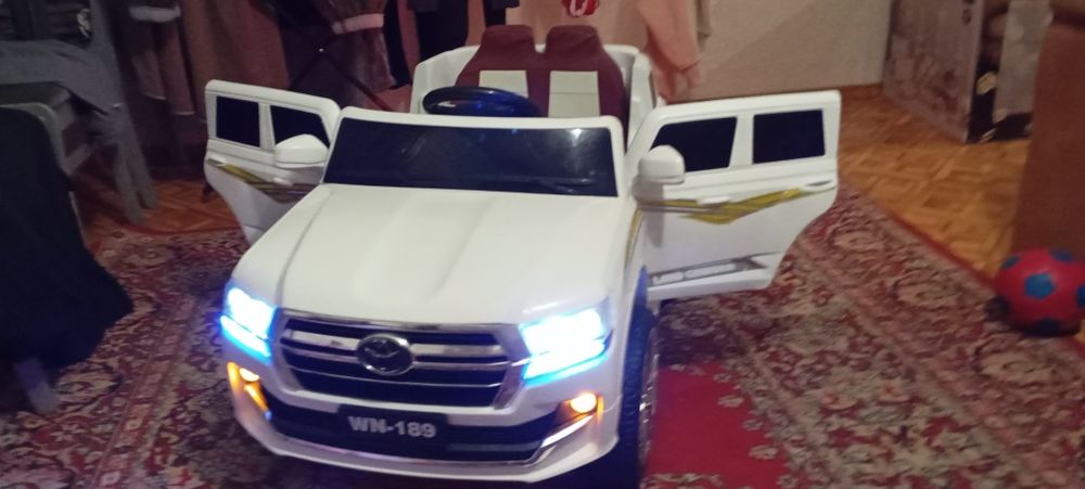 Детский ленд крузер