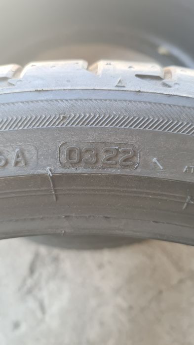 4 anvelope vara Bridgestone 225/40/19,dot 2022.
