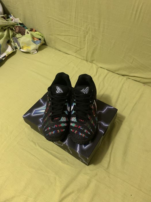 Nike ja 3 de baschet marime 36