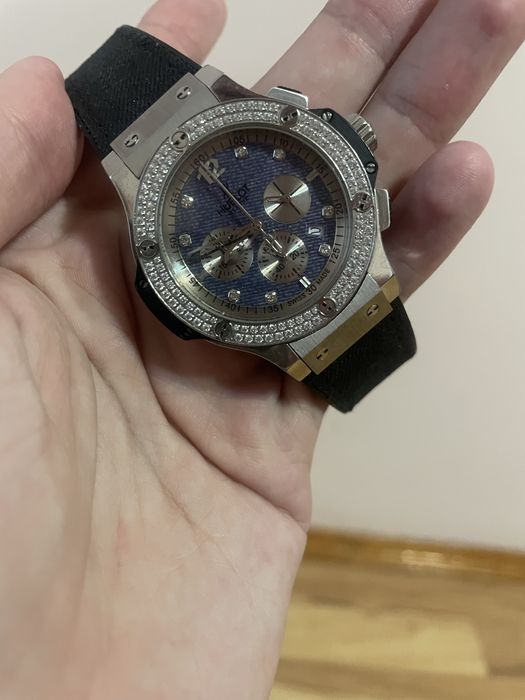 Продам Часы Hublot