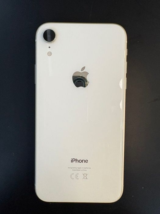 Продавам IPhone XR - 64GB - 71% батерия