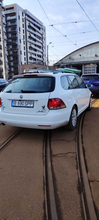 Vw golf 6 1.6 tdi an 2013