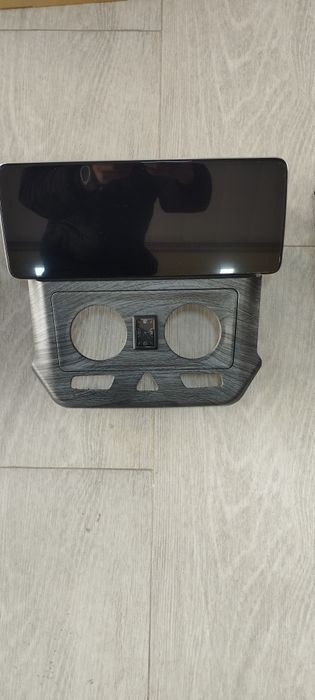 Магнитола 13 дюйм 8 и 4 ядер 4/64г, 6/128г WiFi 4G сим CarPlay янги