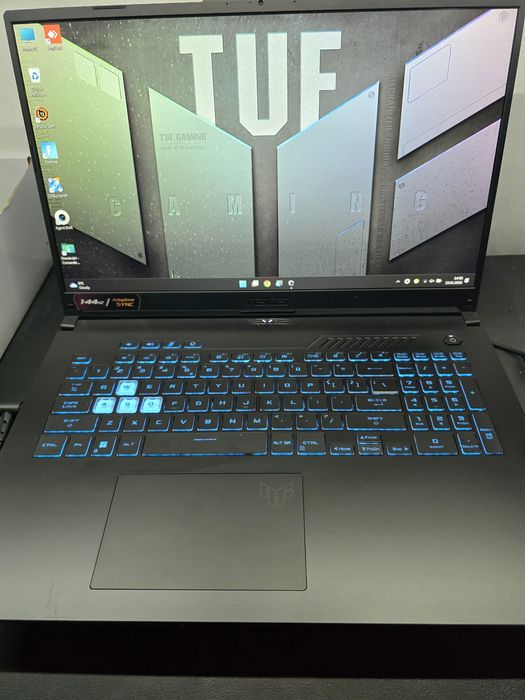 laptop gaming Asus tuf F17