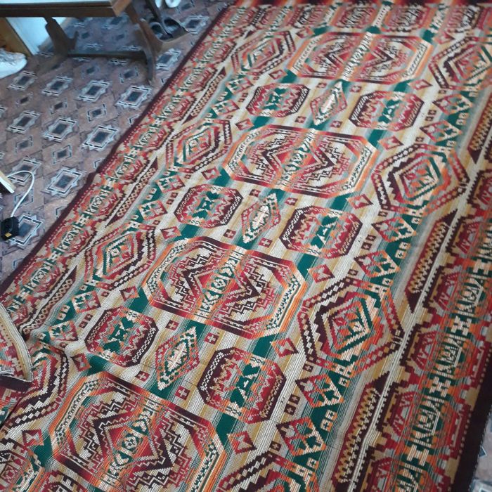 Персийски килими и пътеки