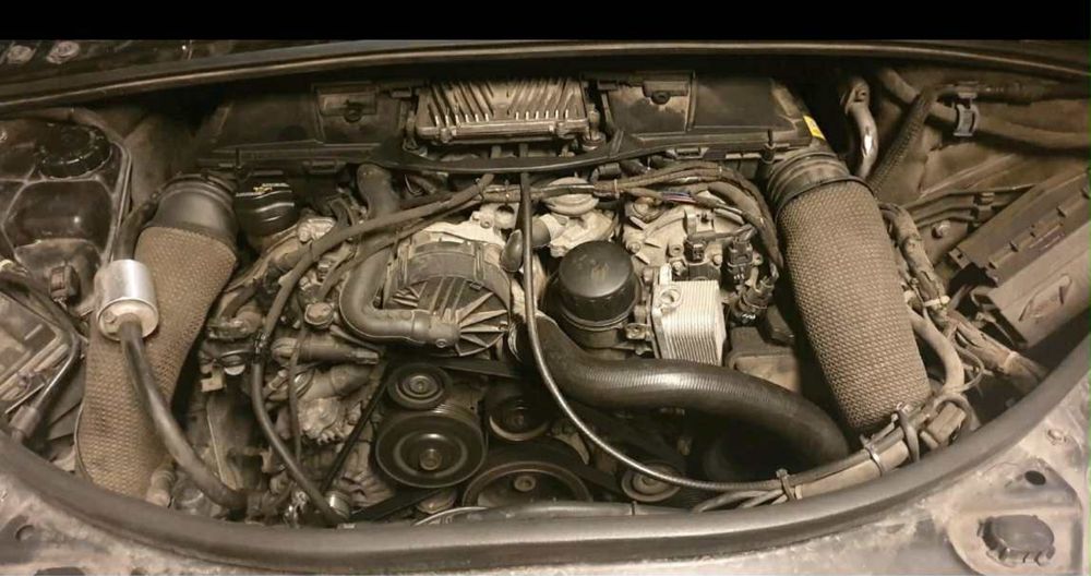 Mercedes-Benz R-classe на части