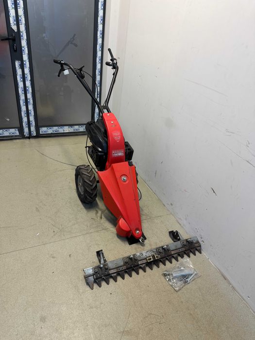 Косачка бенз. палцова за висока трева 174cc 3kW (4hp) 1070mm 3000m2