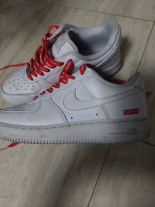 Nike air force 1 supreme