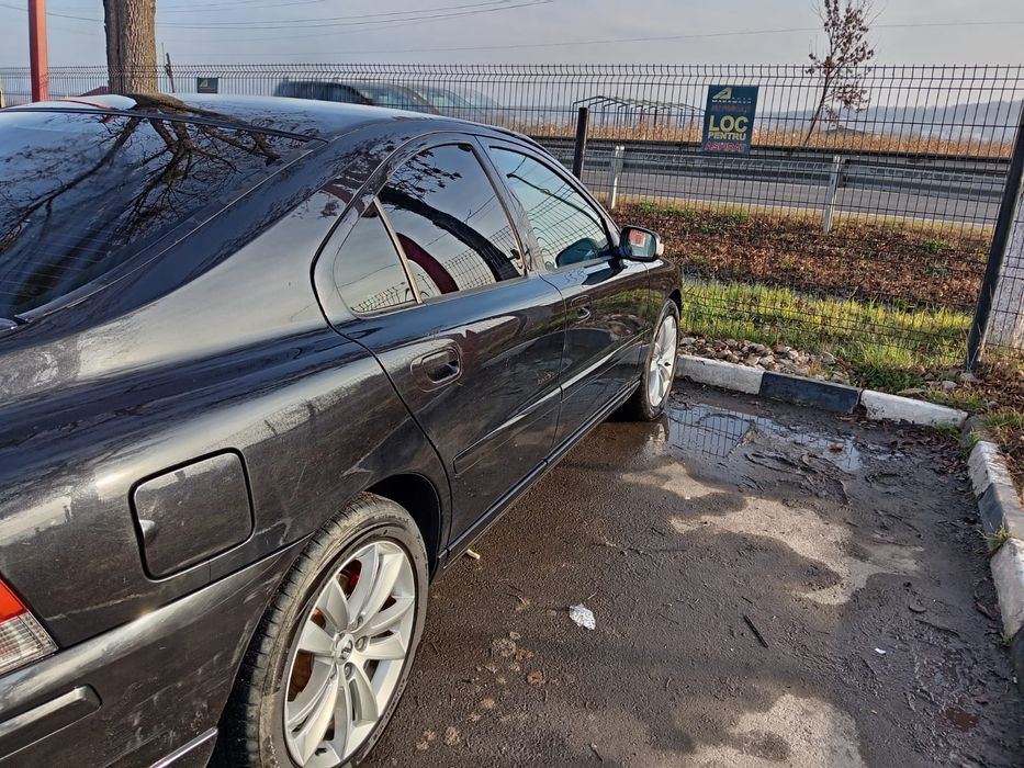 Masina funcționează impecabil