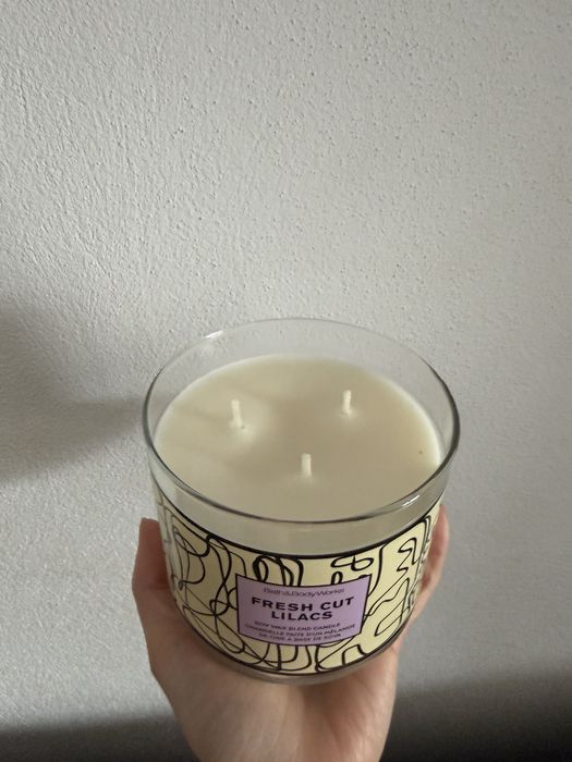 Lumanare Bath and Body works