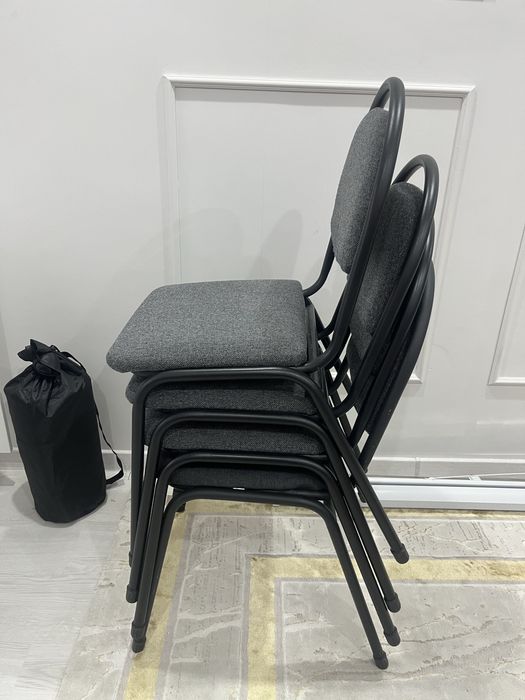 продаю универсальные и удобные стулья