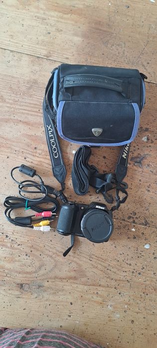 Ведио камера Nikon COOLPIX 2810
