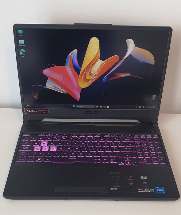Asus Tuf F15 11400H, RTX 3050TI, 16GB, 512GB, Full HD, 144Hz cu DEFECT