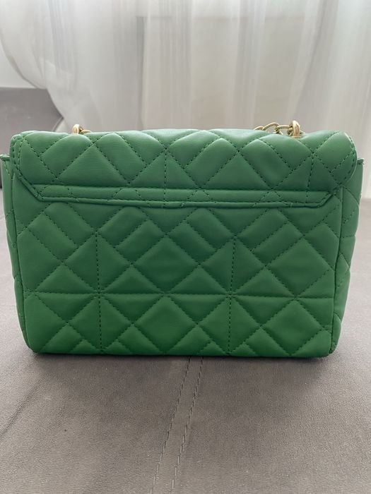 Дамска зелена чанта