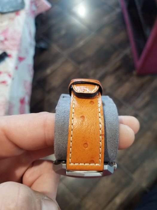 Citizen Eco Drive ръчен часовник
Citizen Eco-Drive.