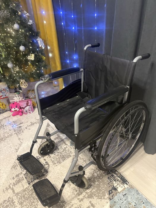 Инвалидная коляска