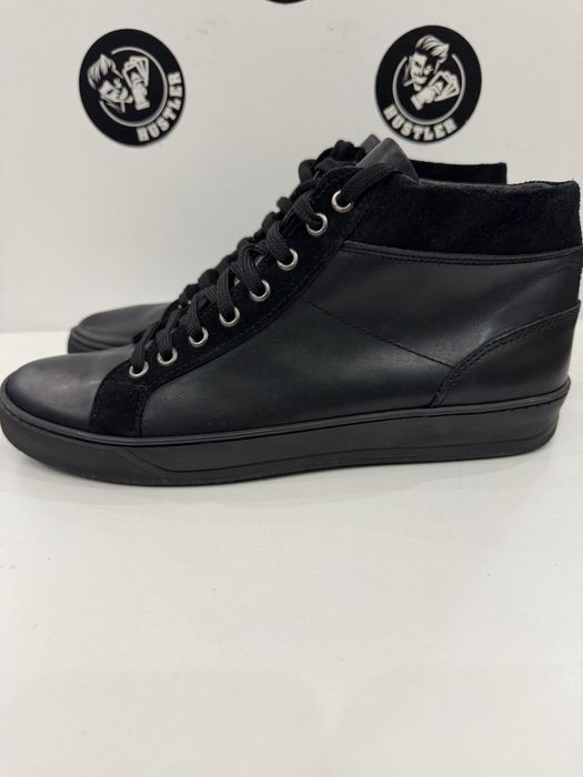 Сникърси от естествена кожа KAMMI .Номер 41