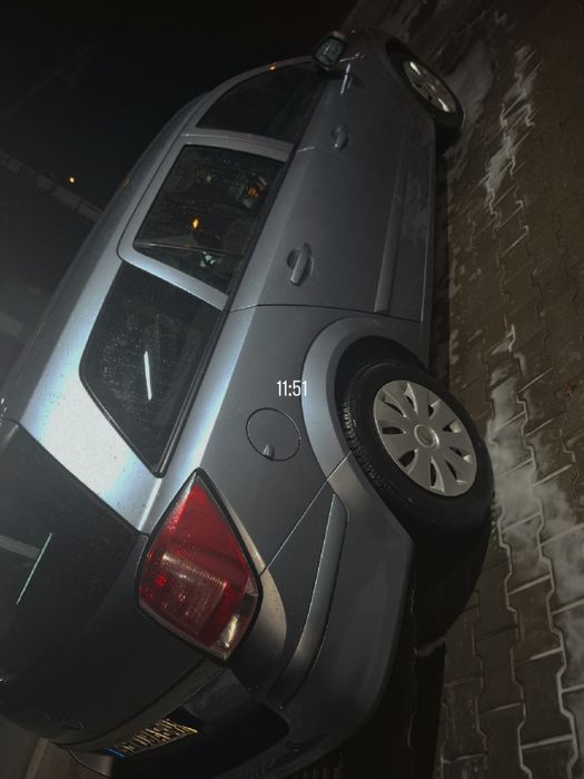 Vand sau schimb opel astra h