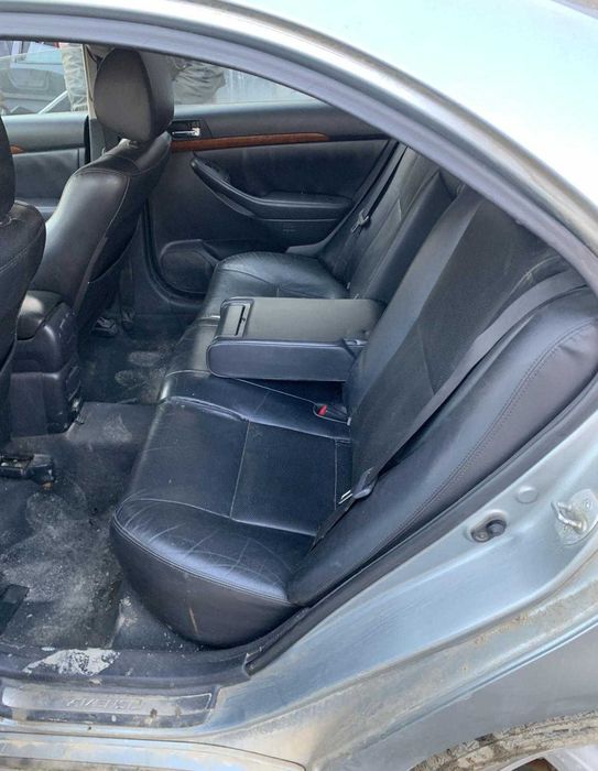 Piese Toyota Avensis 2.2 , 150 hp  din 2007  -  2ad