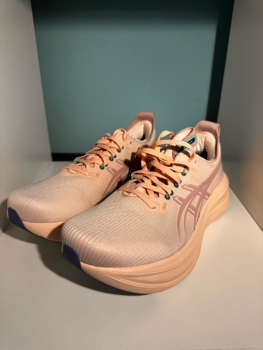 ASICS GEL-nimbus 28