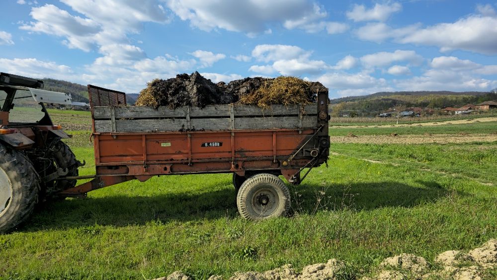 Mig gunoi/remorca de imprastiat gunoi de 6 tone