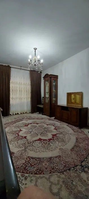 Спутник 16 3/1/5 2*6 балкон 78 м2: 66000