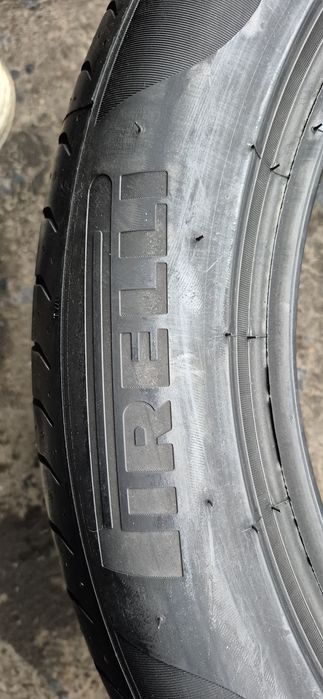 4 anvelope vara noi Pirelli 245/50/18,dot 2022.Pretul este pe bucata.