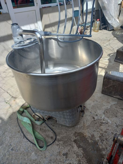 Голяма тестомесачка тестобъркачка