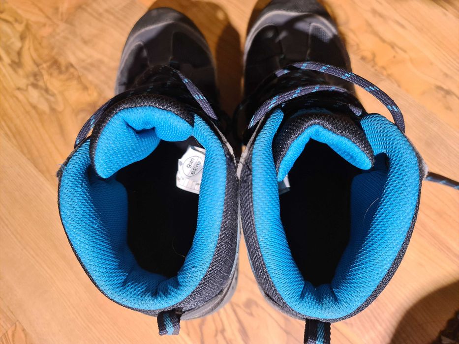 Ghete marime 38, impermeabile, interior 23 cm