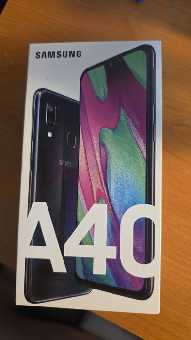 Samsung A40 la vanzare