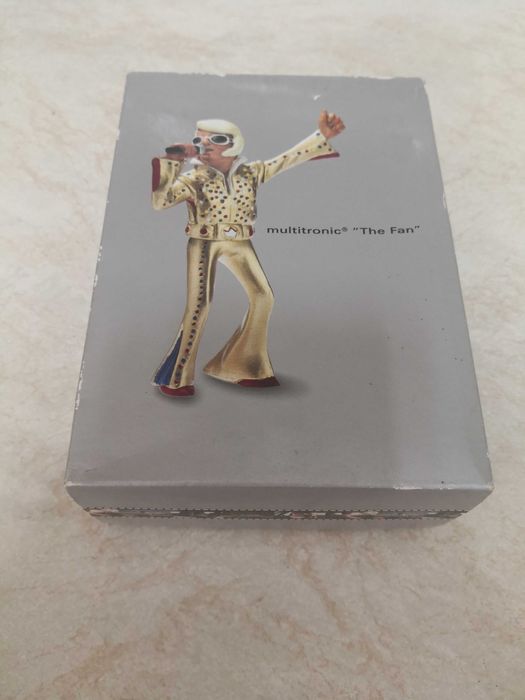 Figurina originala Elvis multitronic "The Fan"