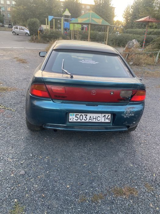 Продам мазду 323