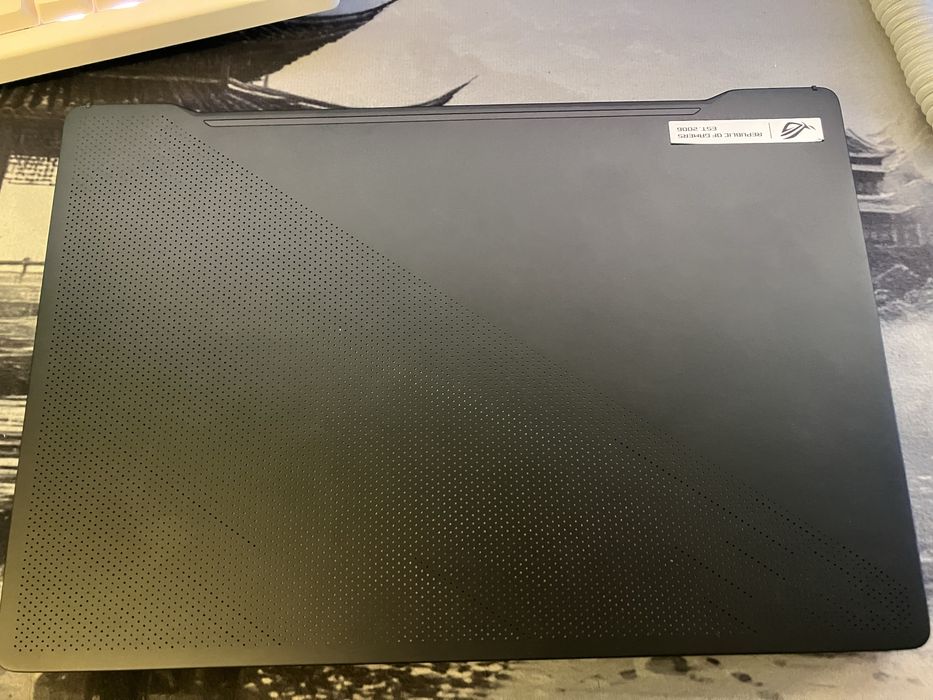 Vand laptop asus rog zephyrus g14 ryzen 7 4800hs gtx 1650