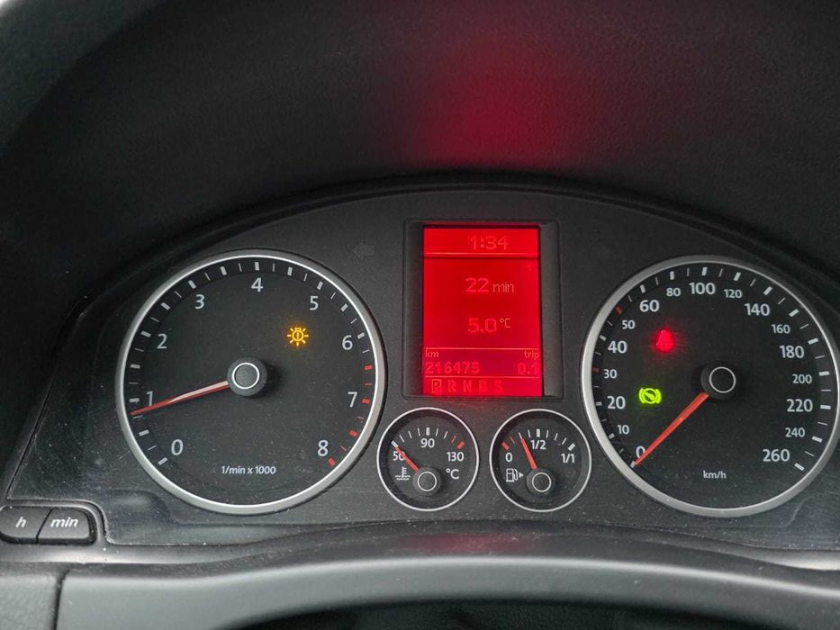 Volkswagen Tiguan 2009 • Automat • 4x4 • Benzina