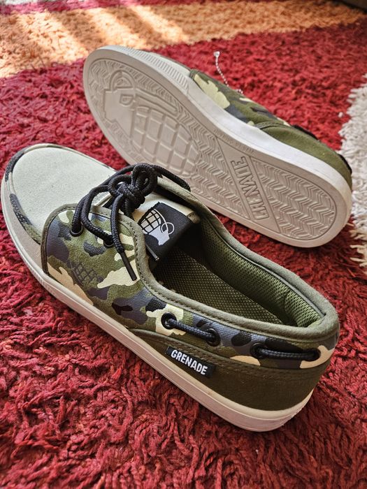 Tenisi granade. Nou , barbati, nr 41