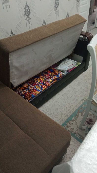 Угловой раскладной диван