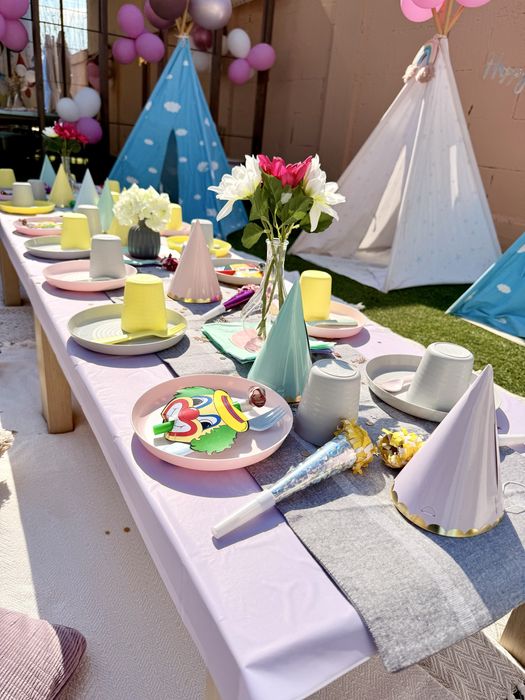 Locatie evenimente copii si adulti Tunari,loc de joaca,piscina