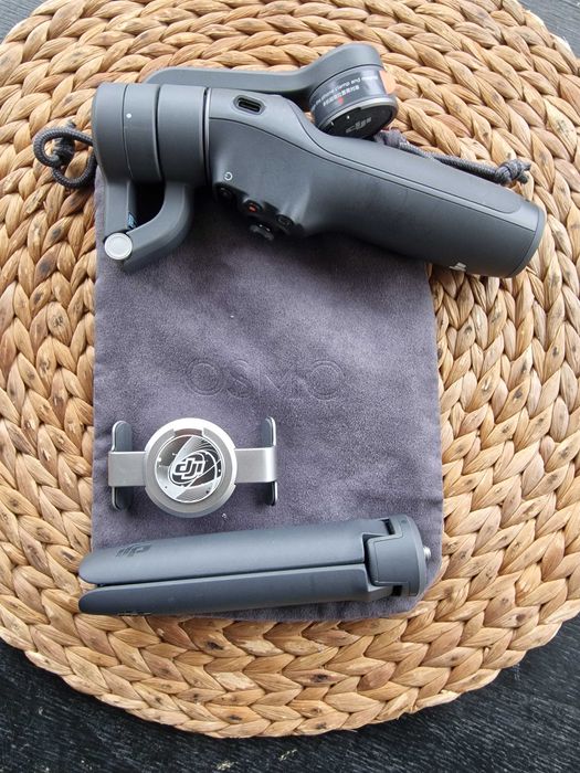 DJI Osmo Mobile 6