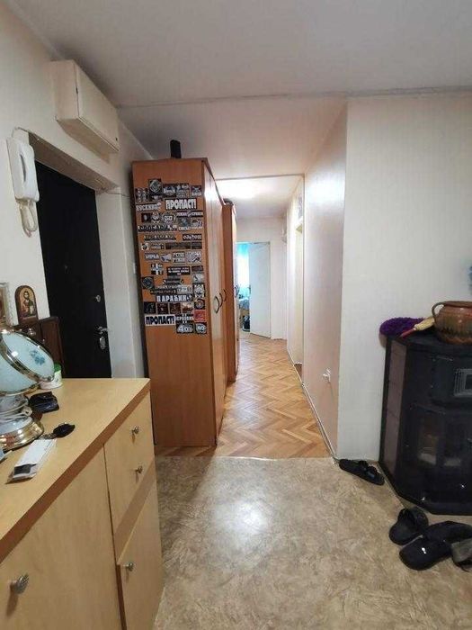 Дава се под наем Тристаен апартамент в Пловдив, Захарна фабрика - 85 кв.м за 418.2 € - Снимка #5