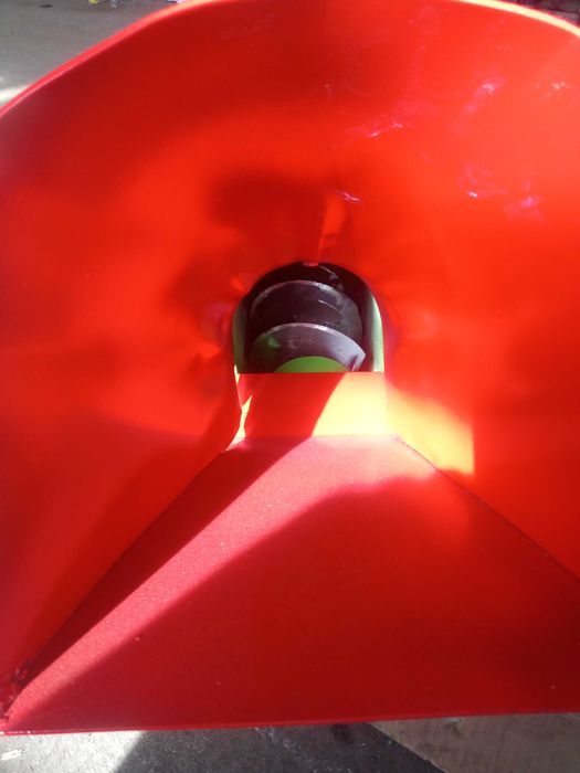 tocator crengi melcat pentru tractor ,transport inclus