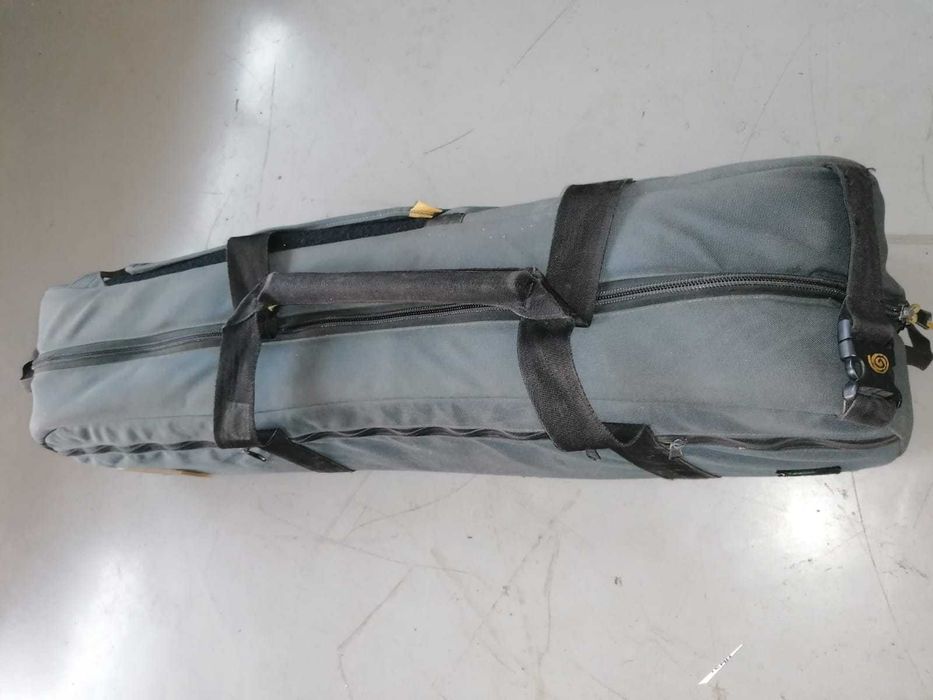 Trepied profesional Miller din fibră de carbon