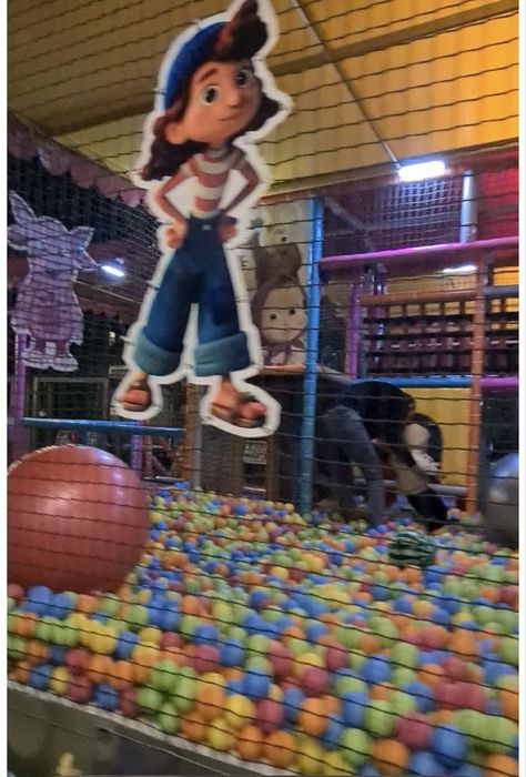 Аттракцион мобильный лабиринт