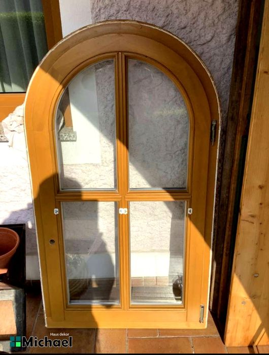 Fereastra boltita,lemn masiv,Austria ( Manfred 4084)