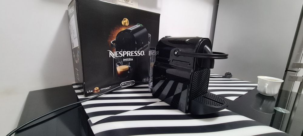 Espressor Nespresso De'Longhi