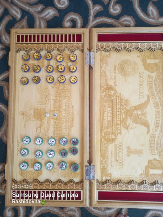 Naroda , eng sifatlisi, holati  zõr, hamma narsasi joyida .