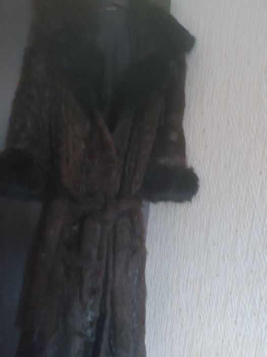 Продам натуральную шубу