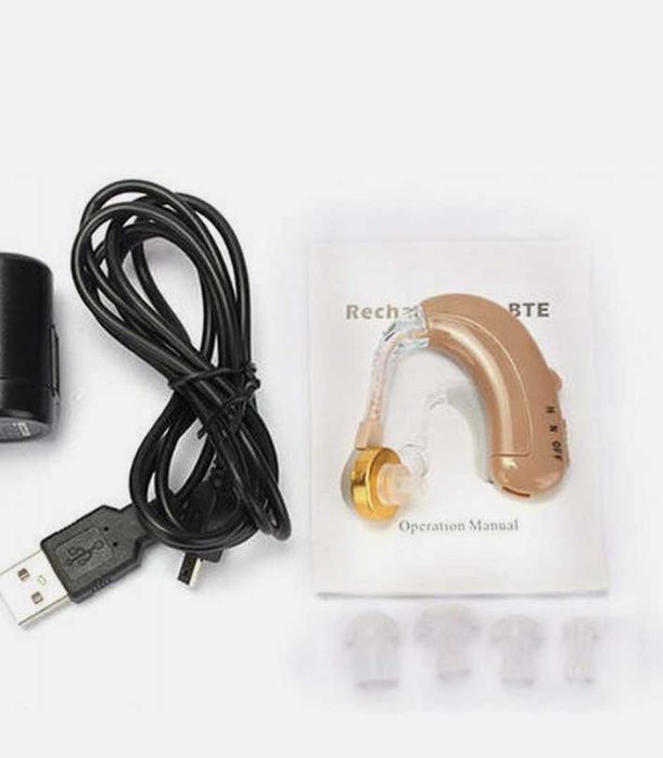 Слуховой аппарат в ухо