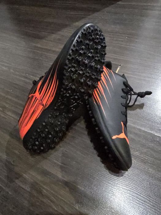 Футболни стоношки Puma ATTACANTO II TT - размер 42