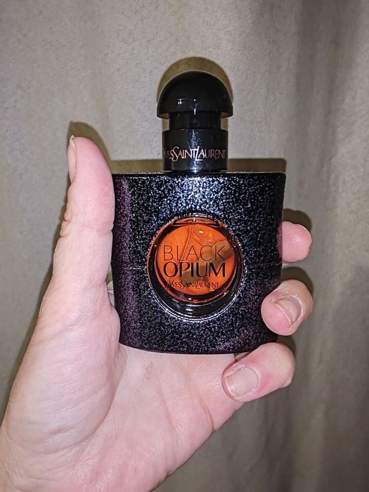 Парфюм YSL , флуид за лице vichy, слънцезащитно мляко avene и защитен крем за коса aveda