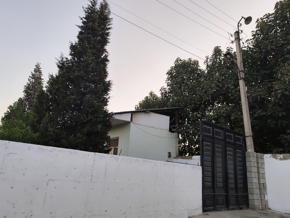 Arzon xovli uy sotiladi